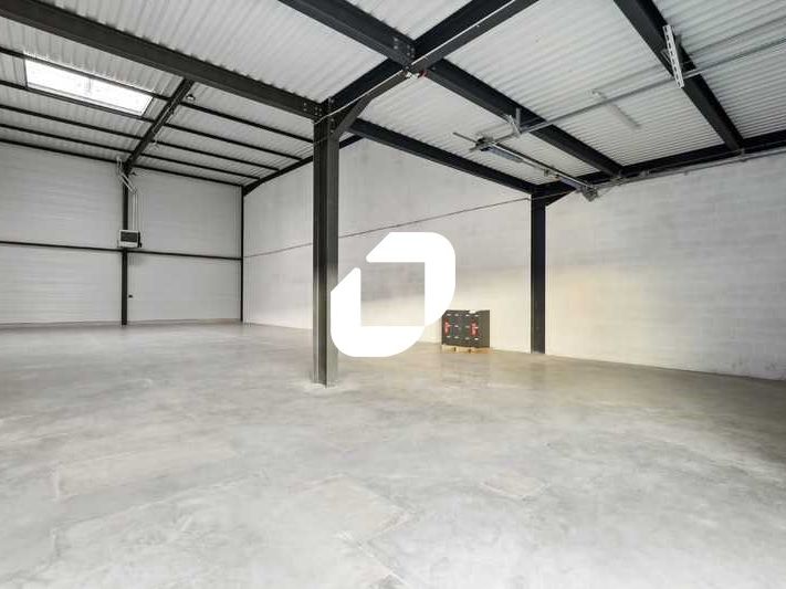 A proximité immédiate de l'aéroport « Paris Roiss