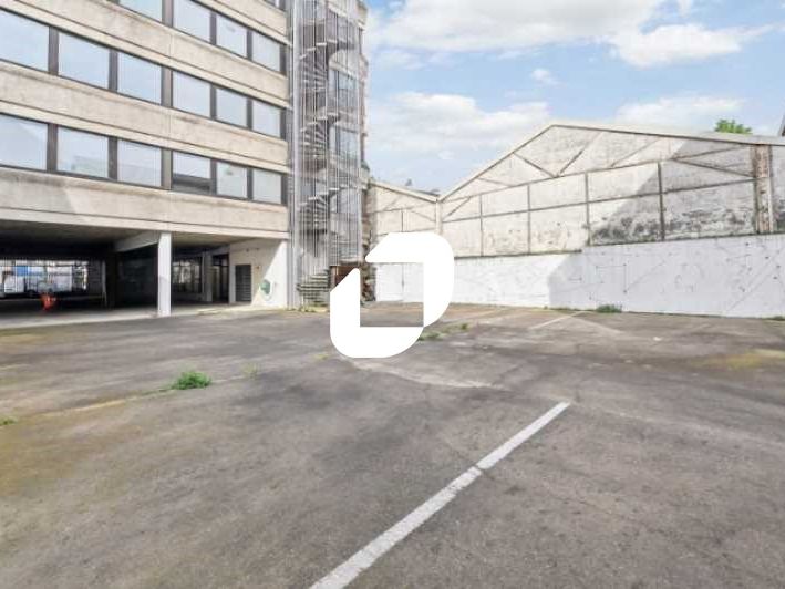 En coeur d'Ivry-sur-Seine, proche des transports 