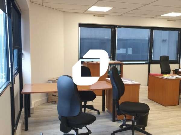 IMMPROVE vous propose dans un petit parc d'activ