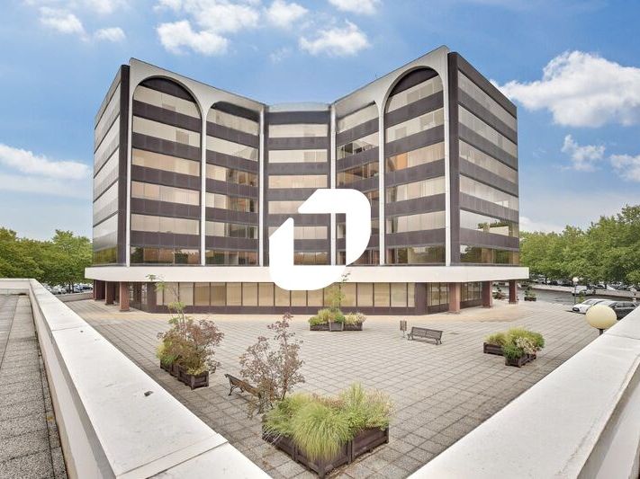 Immprove vous propose à la vente des bureaux idéa
