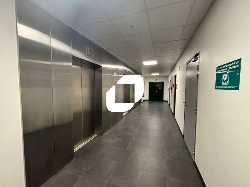 Immprove vous propose à la vente des bureaux idéa