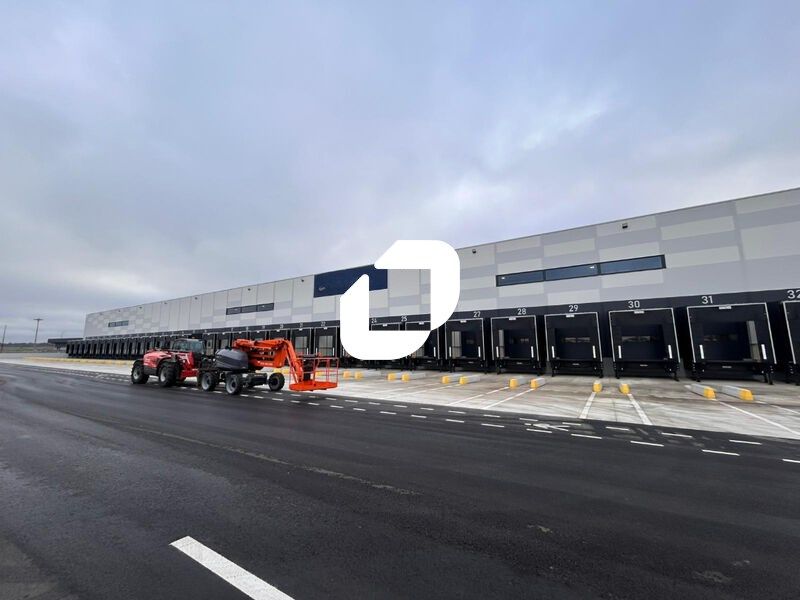 Situé à 20km de Lyon, au sein de la zone Cargopor