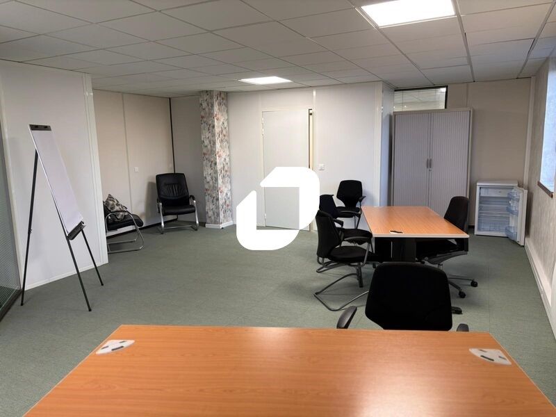 IMMPROVE vous propose à la location, une surface 