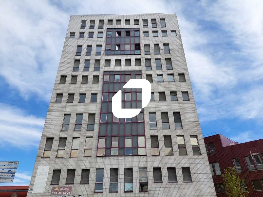 Immprove vous propose un grand plateau de bureaux