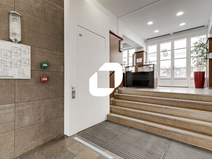 A 5 minutes à pied de la Place Saint-Georges dans