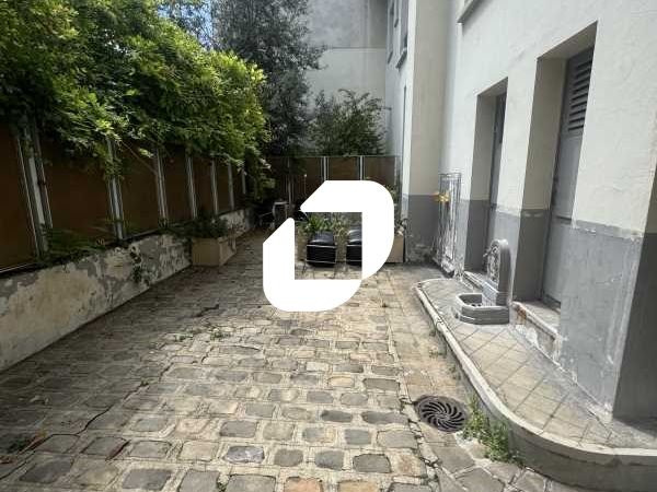 Bureaux lumineux avec terrasse privative - à deux