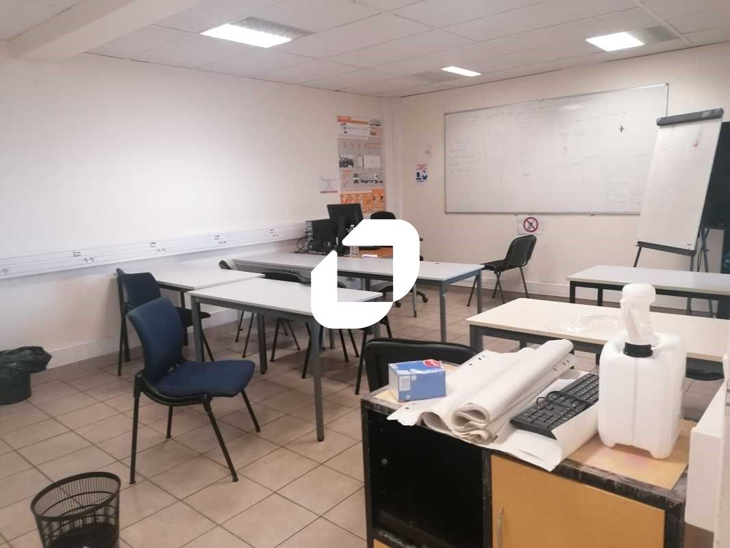 Au coeur de la zone d'activité d'Argenteuil, Immp