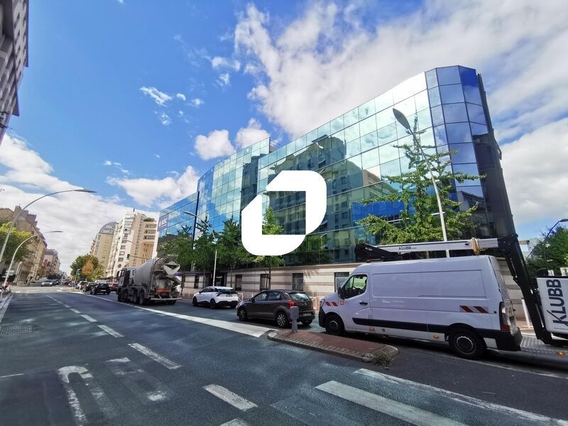 Dans le quartier d'affaires de Montrouge et proch