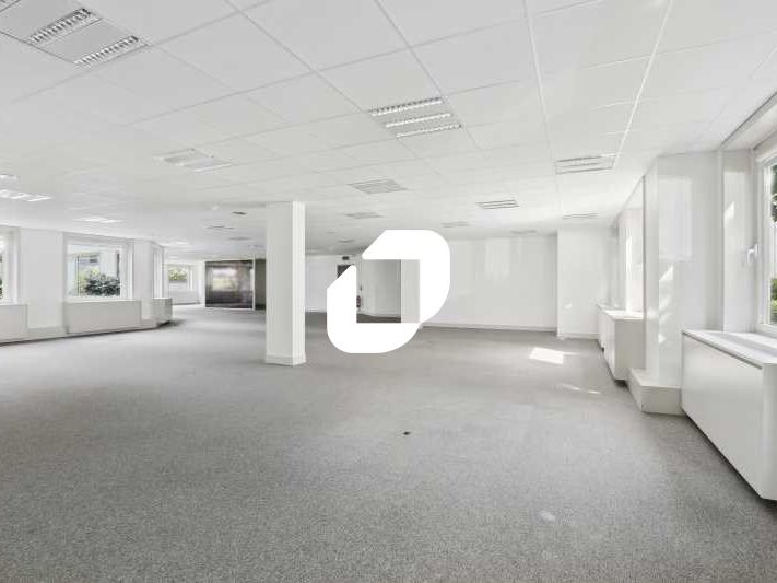 Plateau avec jardin privatif situé au pied du T2 