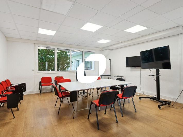 IMMPROVE vous propose un bureau indépendant en bo