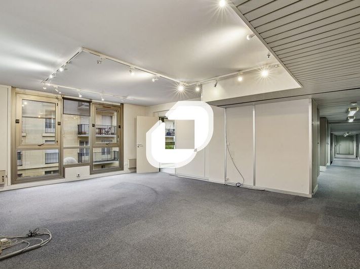 IMMPROVE vous propose à la vente un plateau de bu