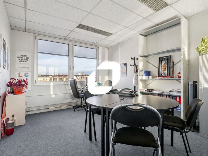 CANAL SAINT MARTIN - IMMPROVE vous propose à la l