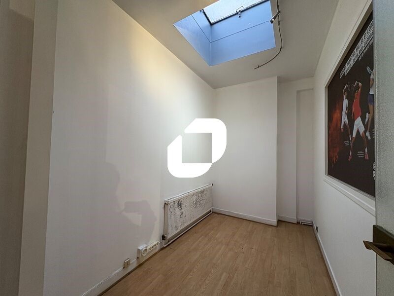 VERSAILLES - Immprove vous propose à la location,