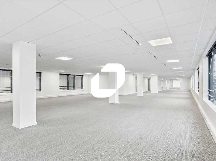 Au coeur de Rueil-Malmaison, à seulement 150 mètr