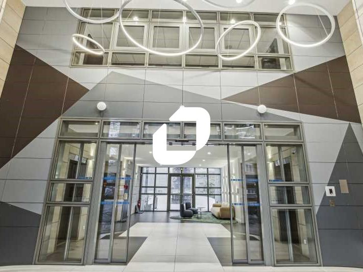 Au sein du quartier des affaires de RUEIL SUR SEI