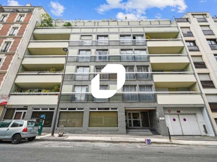 À proximité du métro Convention, IMMPROVE propose