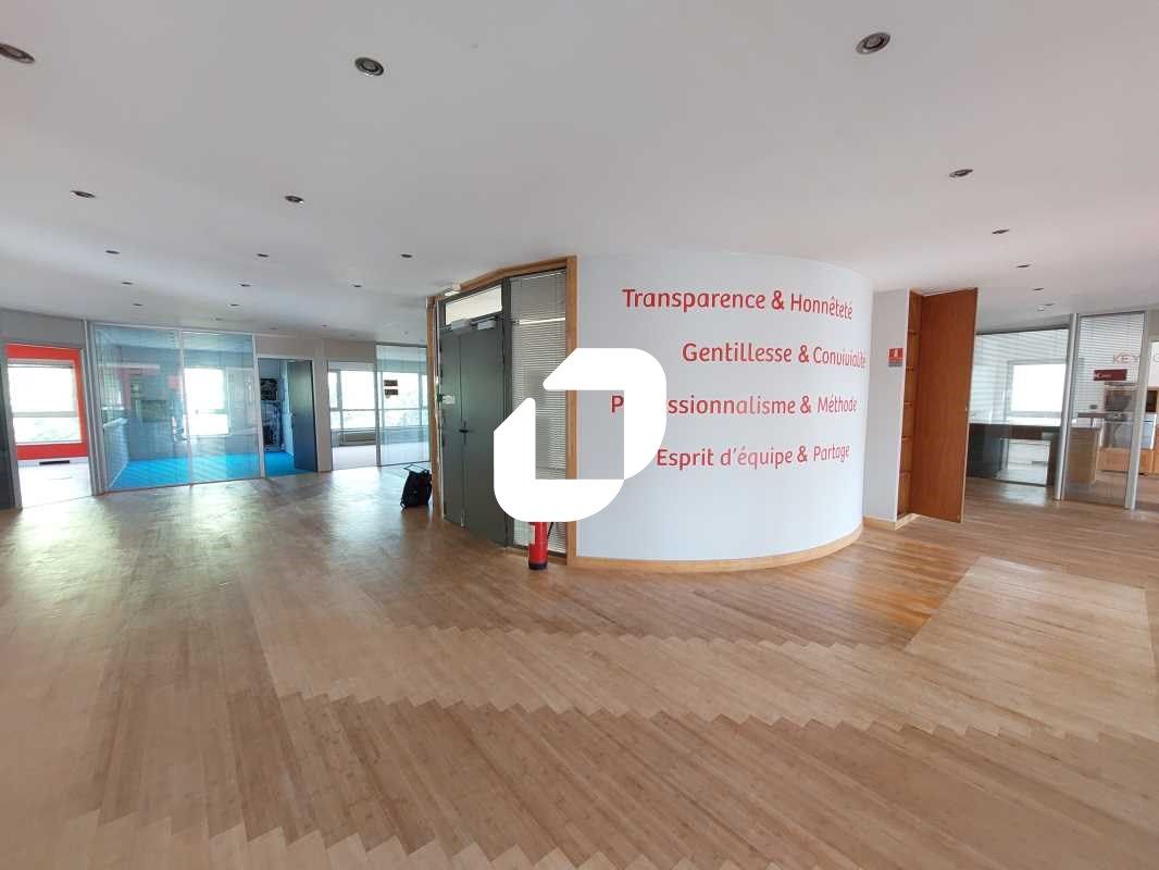 IMMPROVE vous propose une surface de bureaux à lo