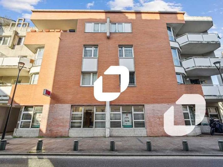 Nous vous proposons une surface de bureaux d'envi