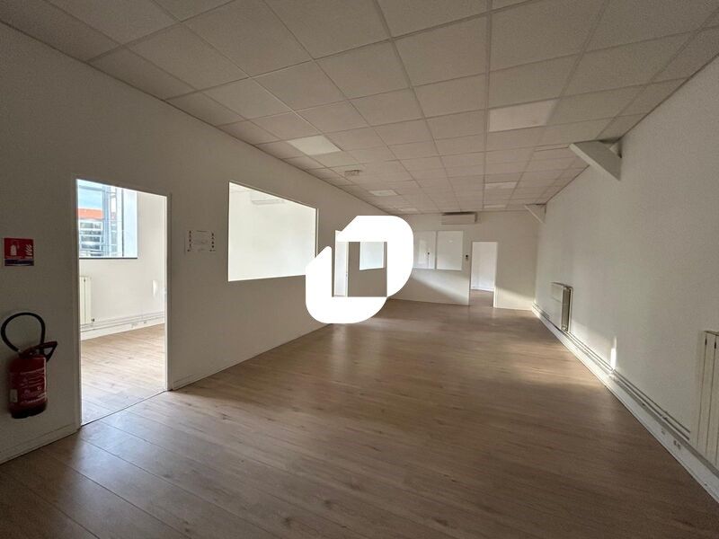 Situés au coeur d'Alfortville, à proximité des co