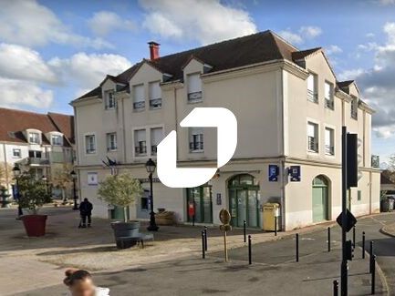 Dans une ville résidentielle de l'Essonne, Immpro