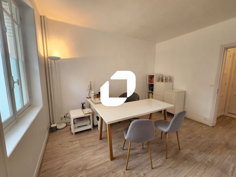 IMMPROVE vous propose à l'acquisition une jolie s