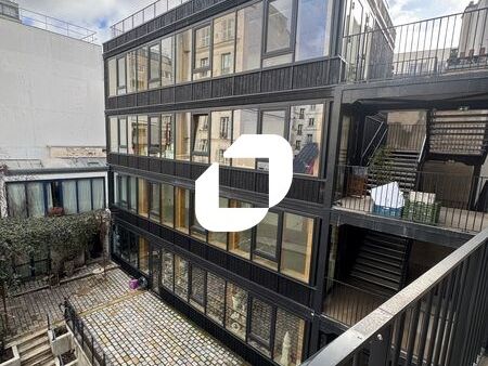 Idéalement situés au coeur du quartier de Bellevi