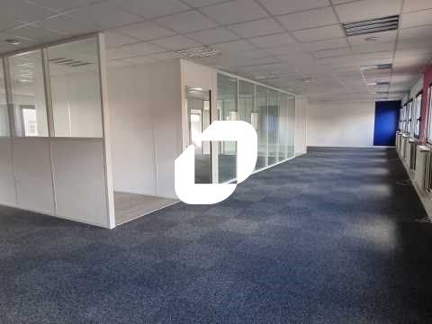 A proximité immédiate du RER A TORCY, de la Franc