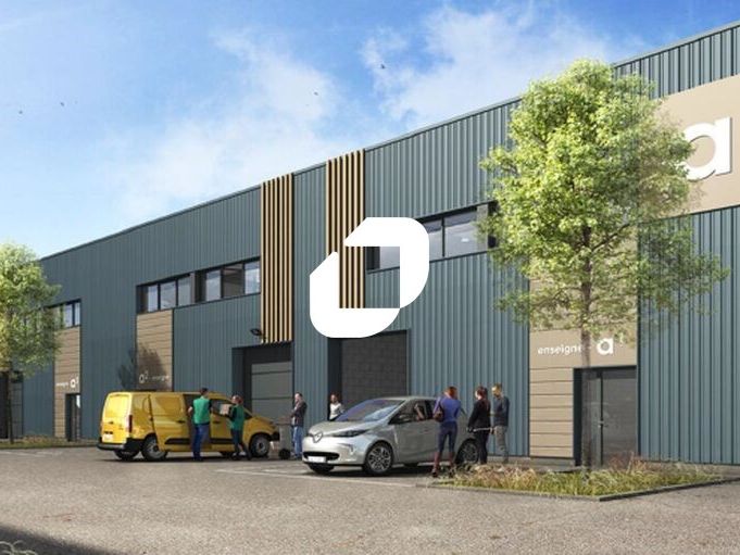 Situé à proximité immédiate de la D606, proche A5