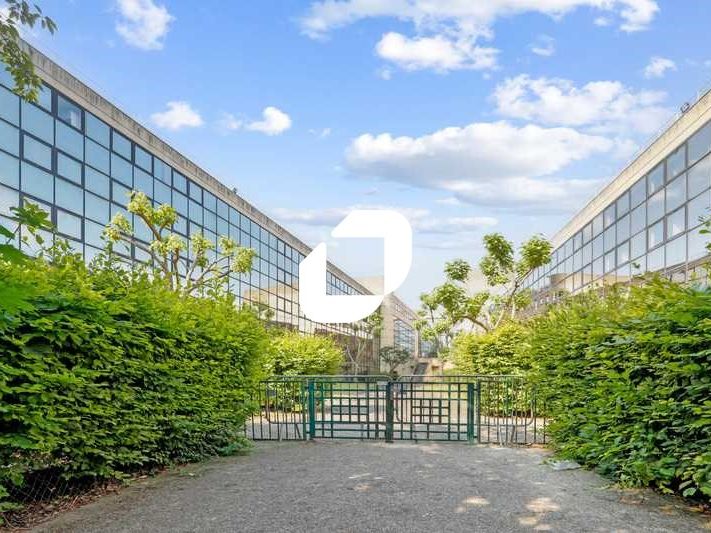 Au pied du RER A Lognes, à proximité de l'autorou