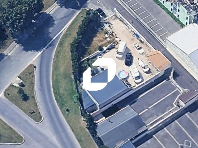 Opportunité rare au coeur de la zone d'activité d