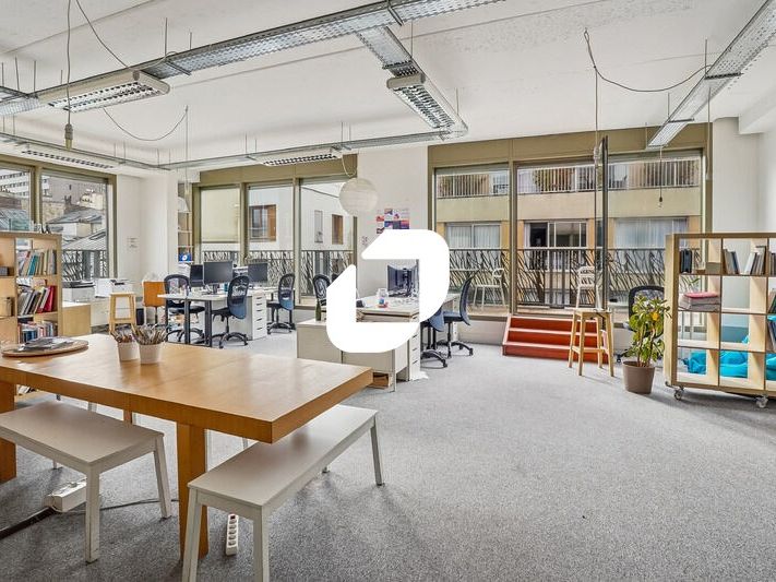 IMMPROVE vous propose à la location 119 m² de bur