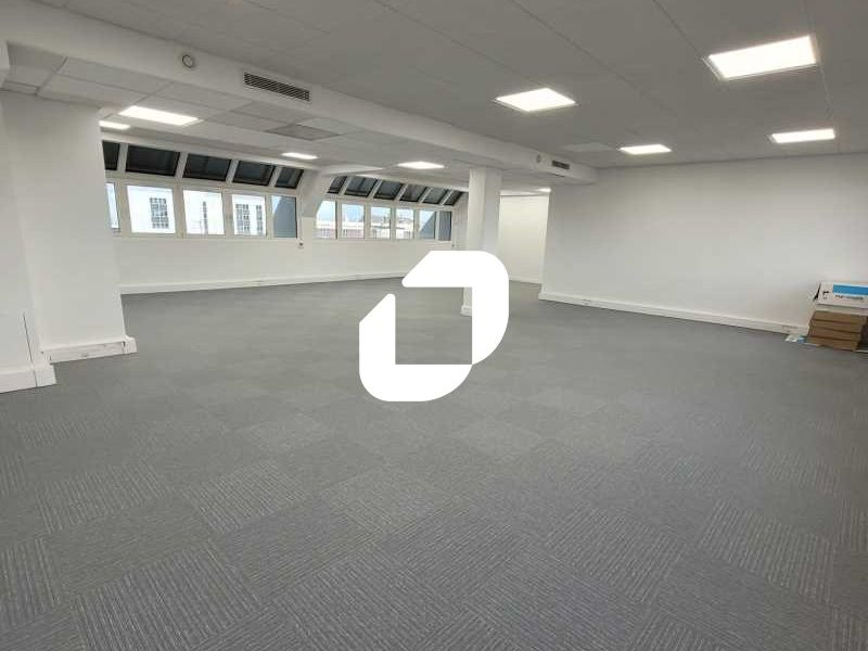 Idéalement situé sur Boulogne Nord, IMMPROVE vous