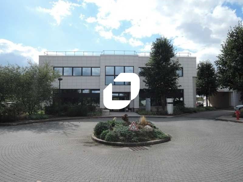 Dans un immeuble récent de standing, Immprove vou