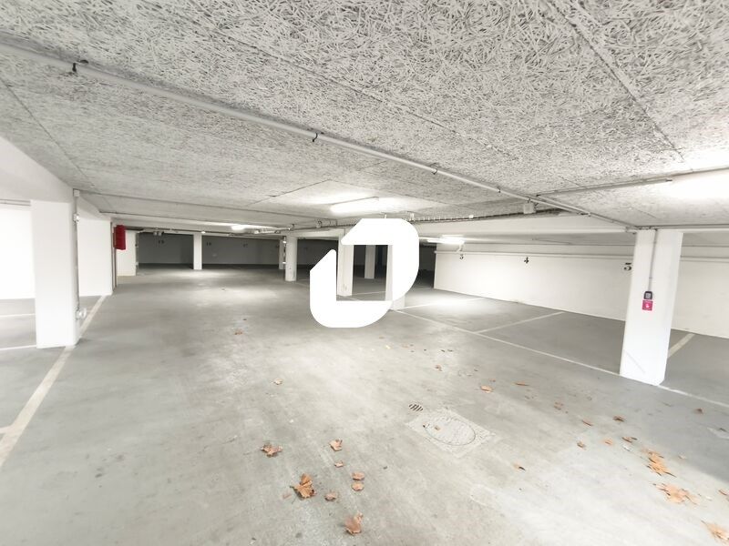 IMMPROVE propose à la location un immeuble de bur