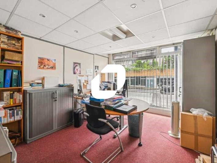 À proximité du métro Convention, IMMPROVE propose