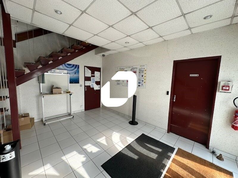 IMMPROVE vous propose à la location un bâtiment i