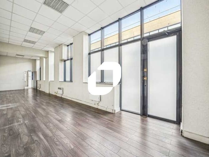 Nous vous proposons au sein d'un ensemble immobil