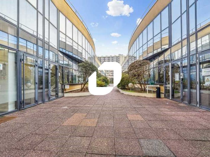 Nous vous proposons au sein d'un ensemble immobil