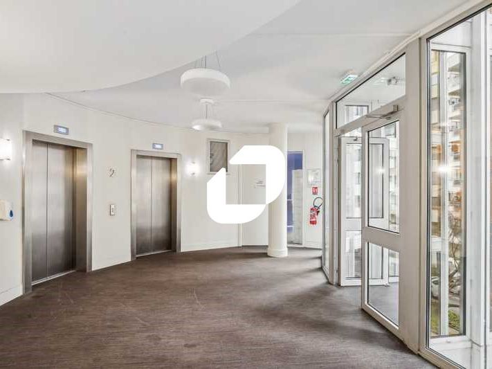 IMMPROVE vous propose, dans l' immeuble sécurisé 