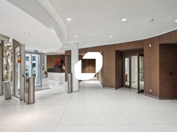 IMMPROVE vous propose, dans l' immeuble sécurisé 