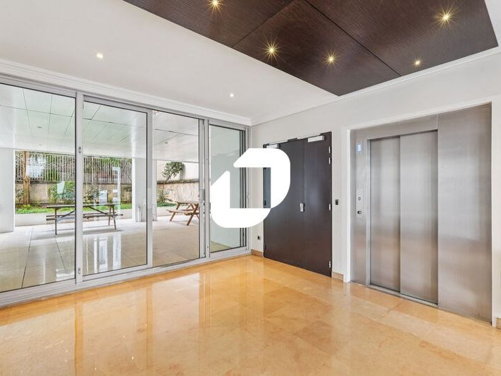 Rare à Neuilly !! IMMPROVE vous propose une surfa