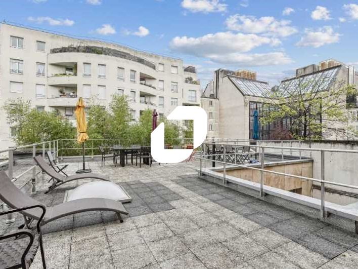 IMMPROVE vous propose deux surfaces de bureaux à 