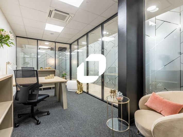 Situé à Elancourt au coeur de la zone d'activité 