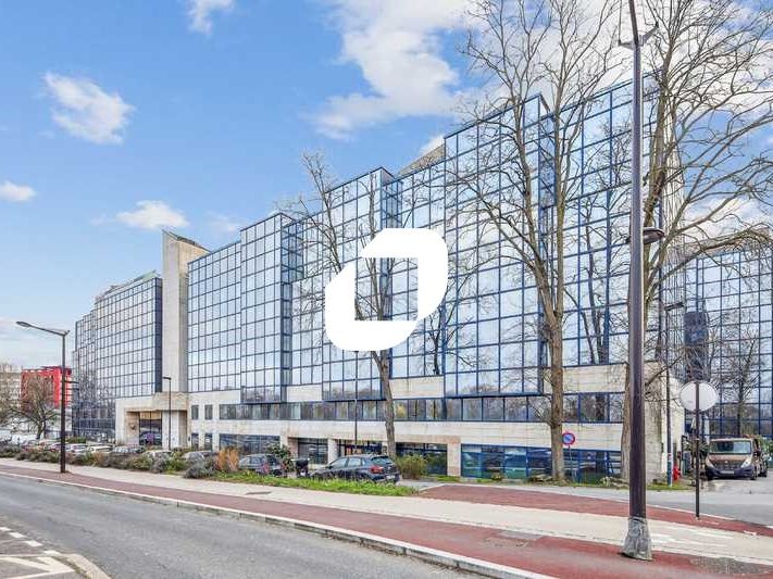 Nous vous proposons EN EXCLUSIVITE, en façade de 