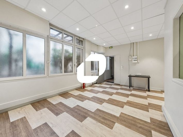 Au coeur d'un quartier dynamique et commerçant du