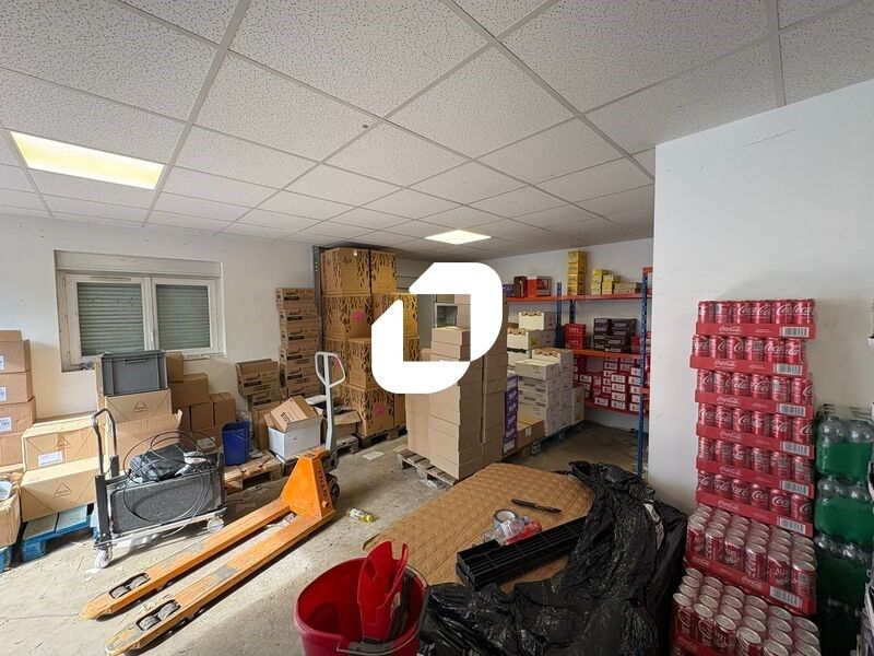 IMMPROVE vous propose à la vente un local d'activ