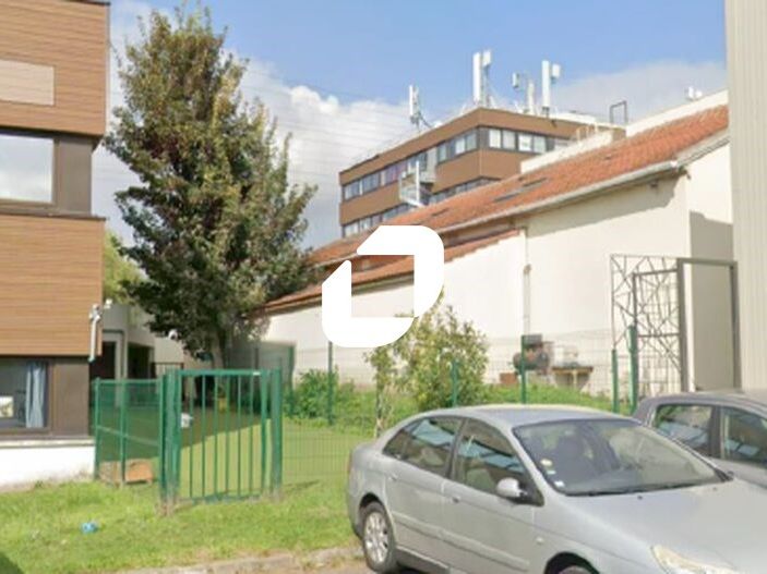 Immprove vous propose à la vente dans un parc d'a