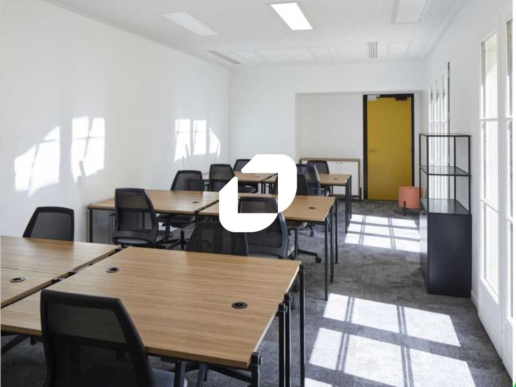 Dans un très bel hôtel particulier rénové inspiré