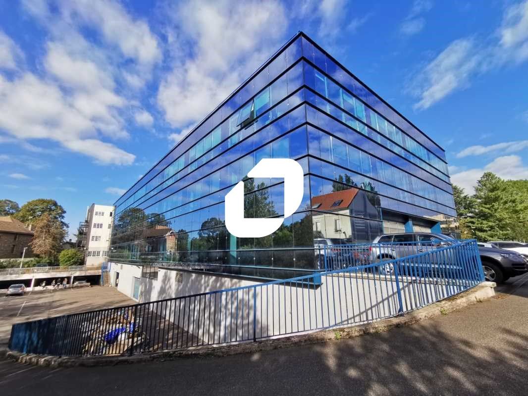 Immprove vous propose à Clamart, des bureaux et l