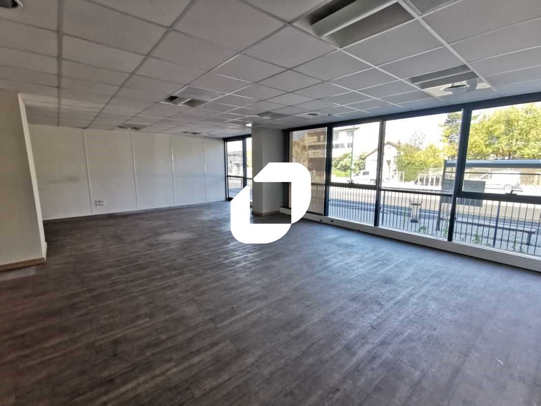 Immprove vous propose à Clamart, des bureaux et l